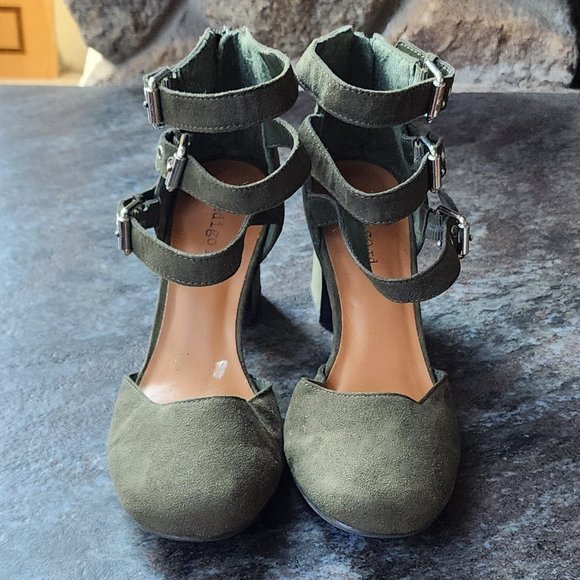Indigo RD. Green Faux Suede Back Zip Buckle Ankle Three Strap Block Heels 5.5M - Picture 9 of 16